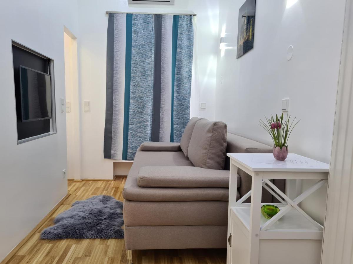 Lapi Apartment 1150 Vienna Exterior photo